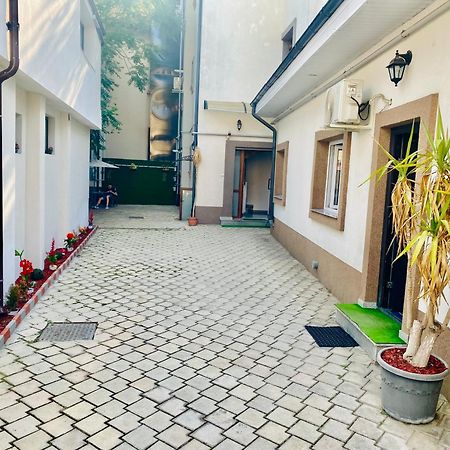 Cazan House Hostel Bucureşti Exterior foto